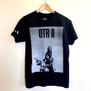 Jay-Z and Beyoncé Concert Tshirt OTR II 2018 Black and White Tee Rap